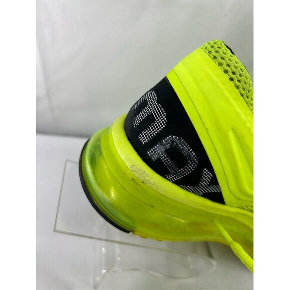 Nike Air Max 2013 Women's Running Shoes Volt Neon Yellow Size 7 - Picture 2 of 9
